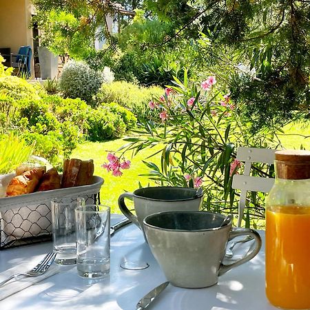 モサーヌ・レ・ザルピイユ マ デ マルギュリット Bed & Breakfast エクステリア 写真