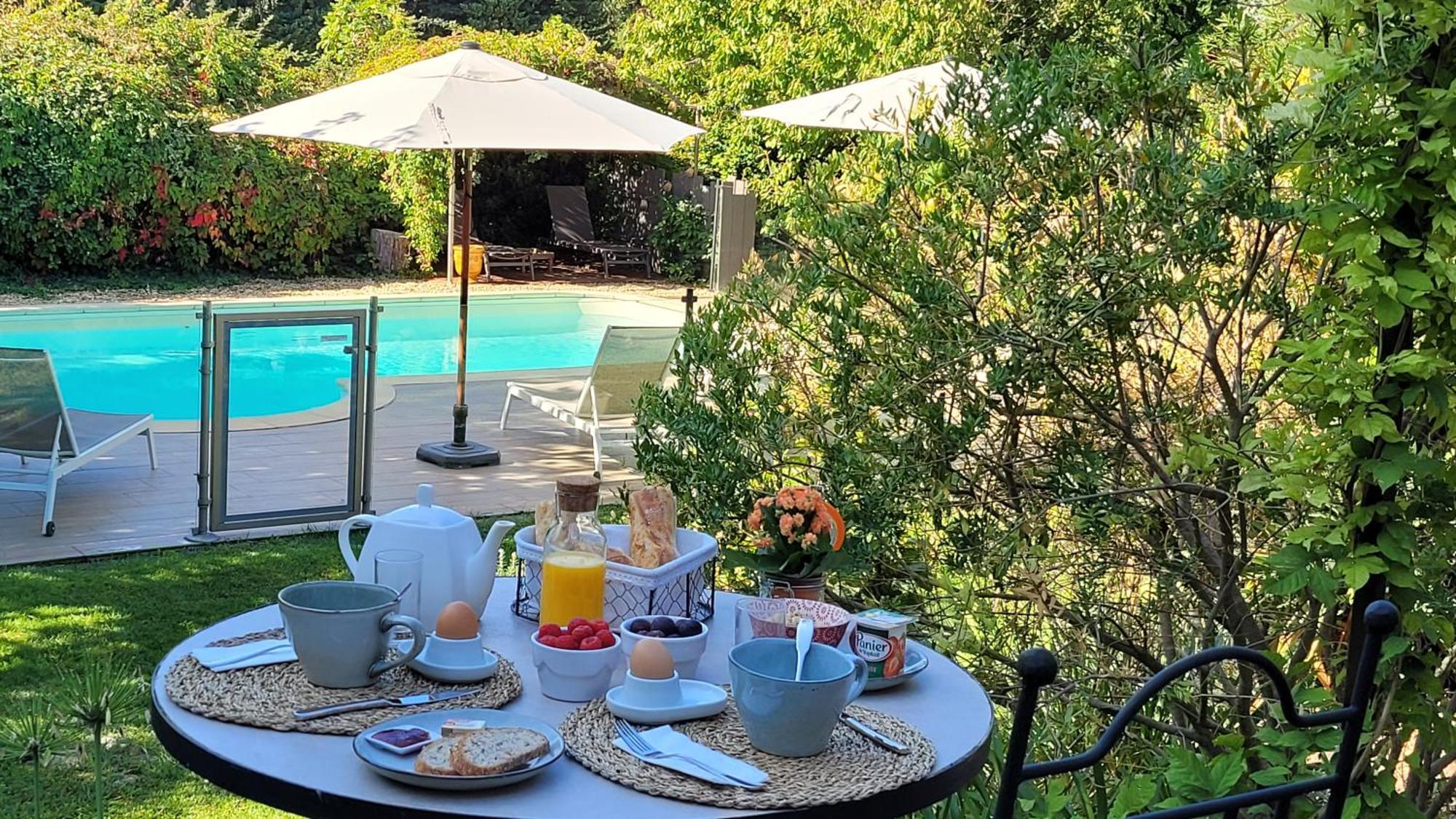 モサーヌ・レ・ザルピイユ マ デ マルギュリット Bed & Breakfast エクステリア 写真